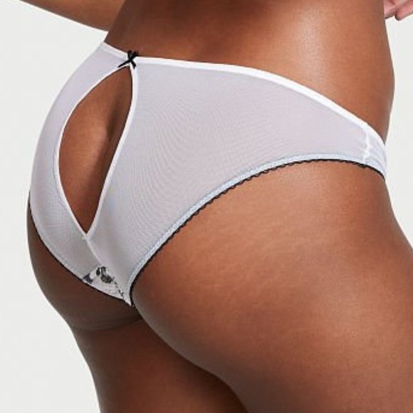 Keyhole in Back & Front VS Dream Angels Embroidered Lace Keyhole Cheekini Floral - Picture 2 of 8